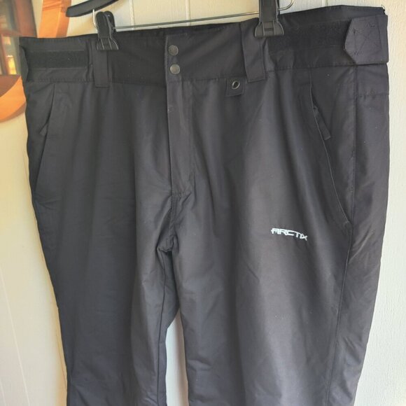 Arctix, Womens snow pant, inner lined, snaps for boot coverage, adjustable waist - Picture 3 of 7